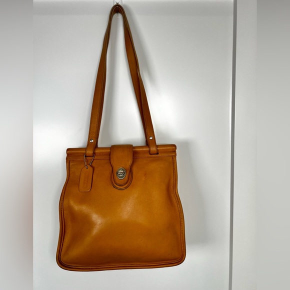 Coach Handbags - Vintage COACH British Tan Weston Shopper Tote Bag 9021 — Rare 2000
